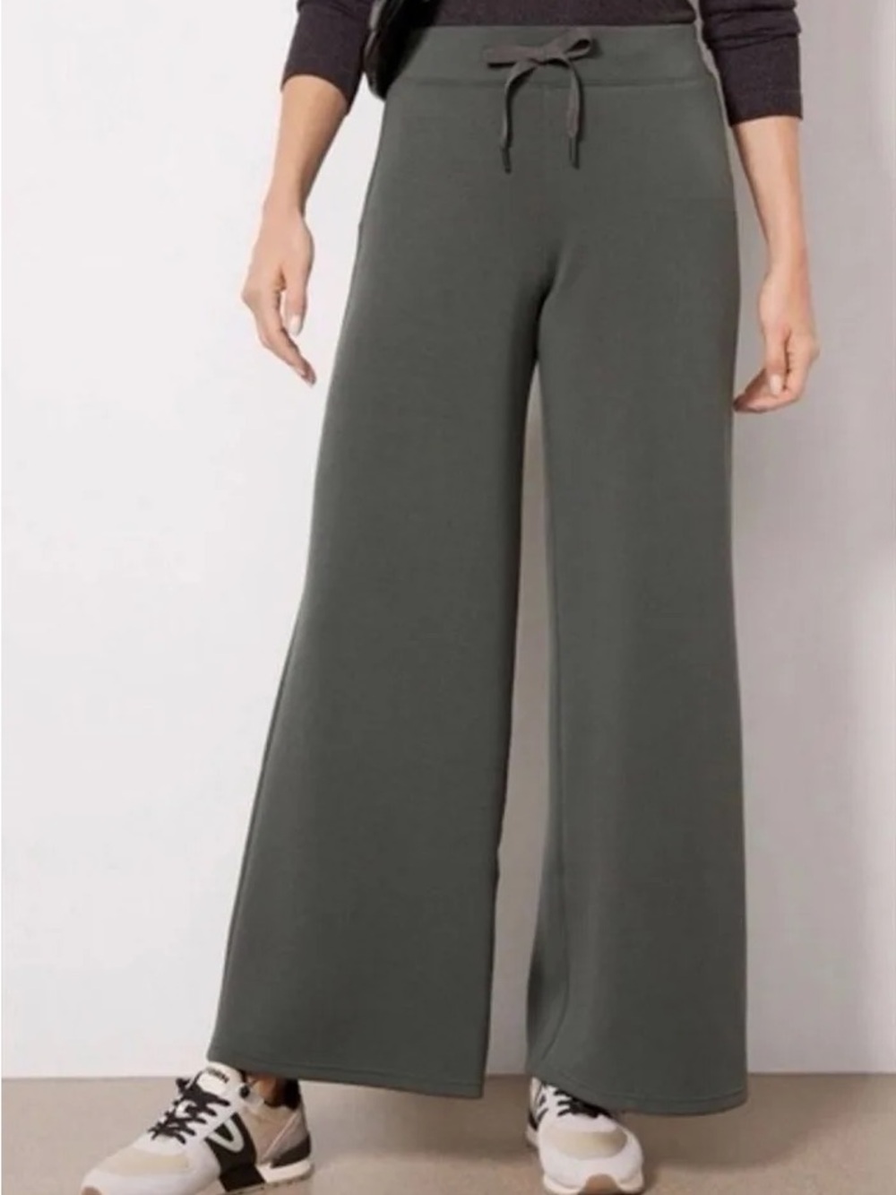 Spanx Womens AirEssentials Wide Leg— 3X Petite